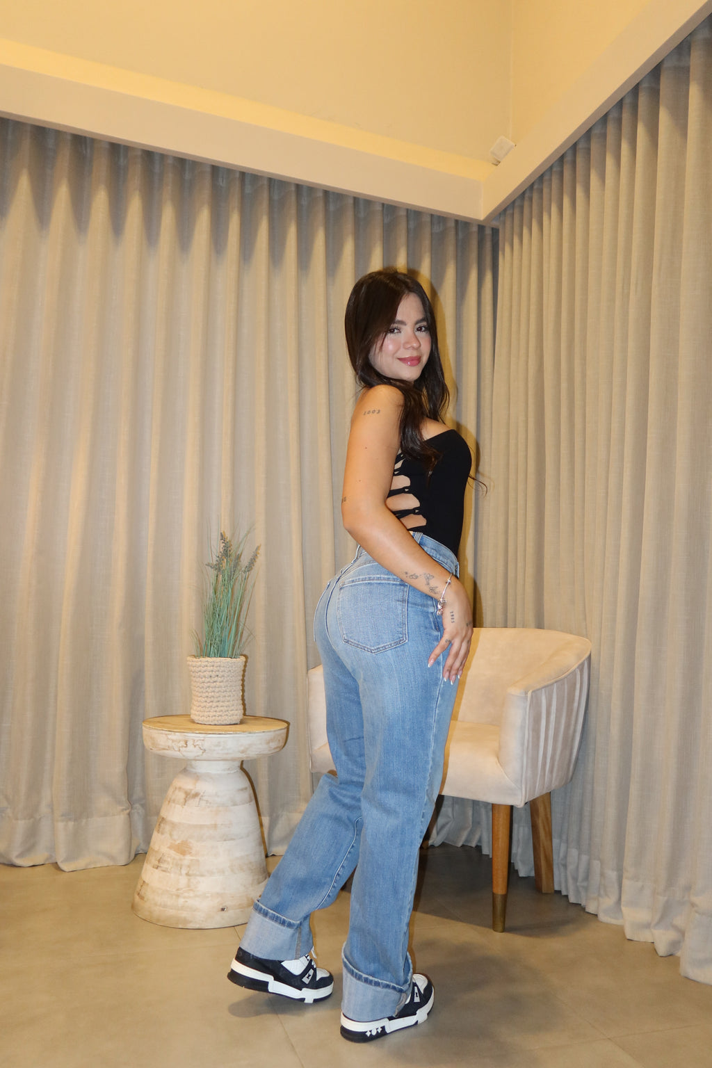 Body Riveb Black + Jean Cello Super Hig Rise